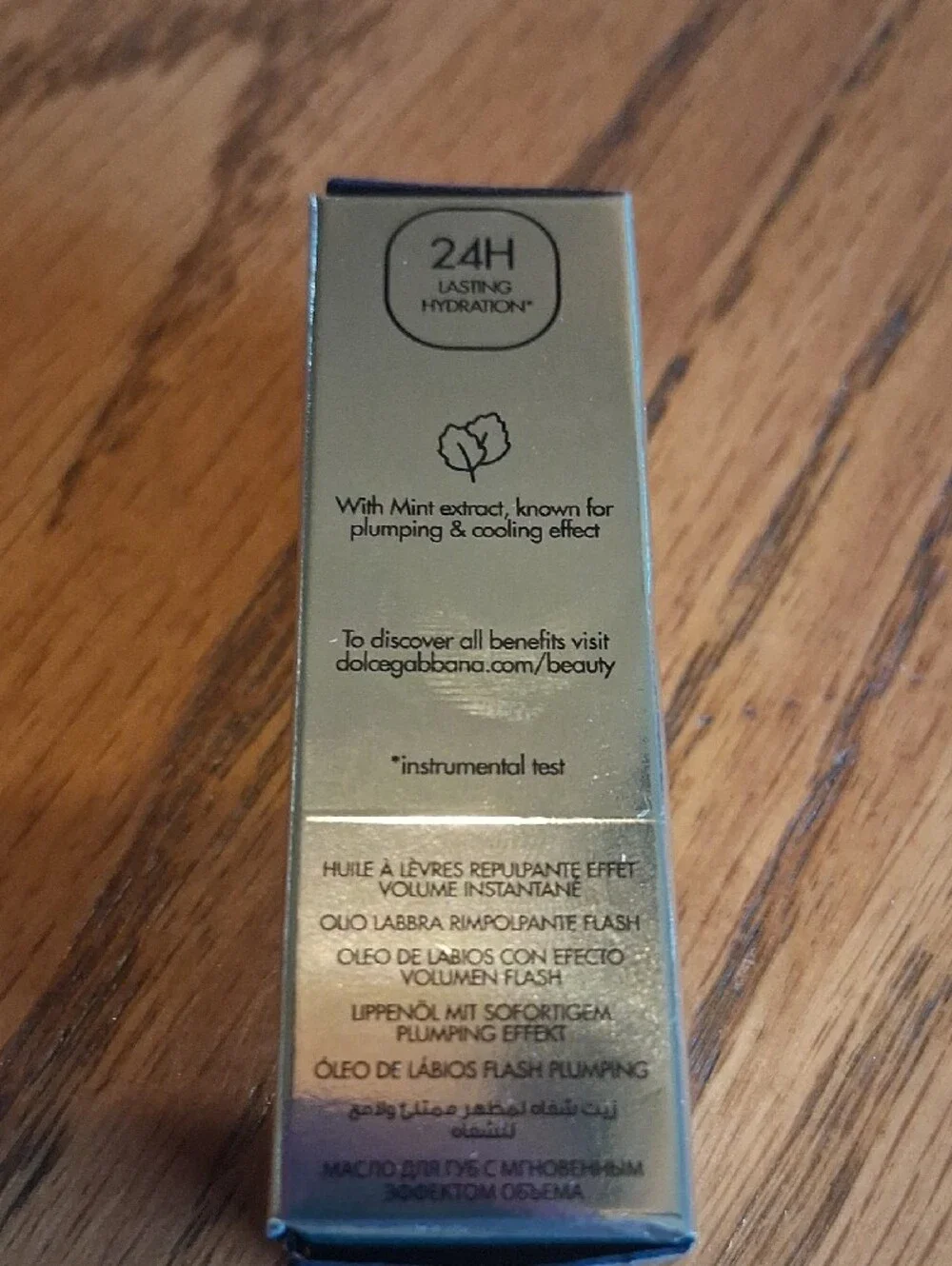 Dolce & Gabbana Mint Oil Lip Plumper - Gold Packaging